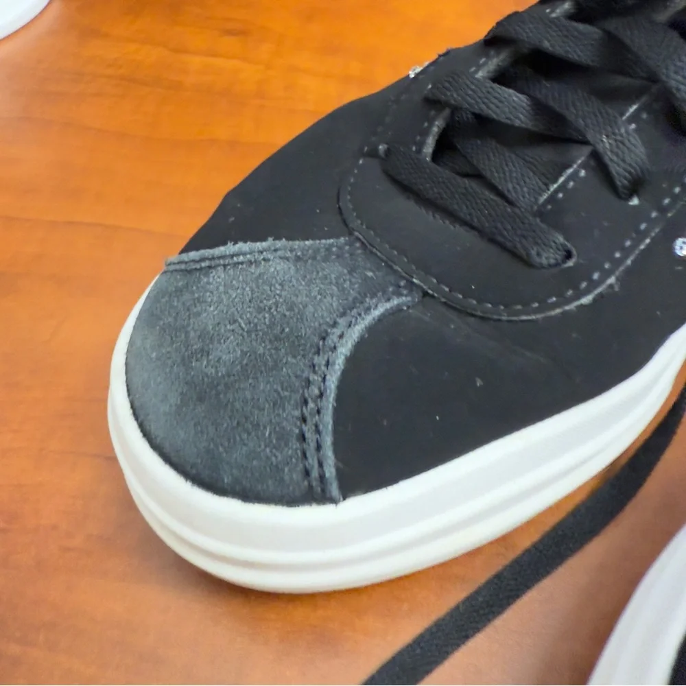 Adidas Black Sneakers‎ with Sparkling Accents size 8